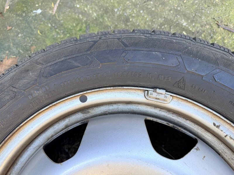 Set roti VW Transporter T5 / T6 Jante otel anvelope iarna Continental