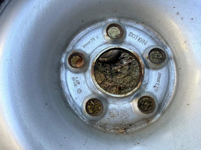 Set roti VW Transporter T5 / T6 Jante otel anvelope iarna Continental